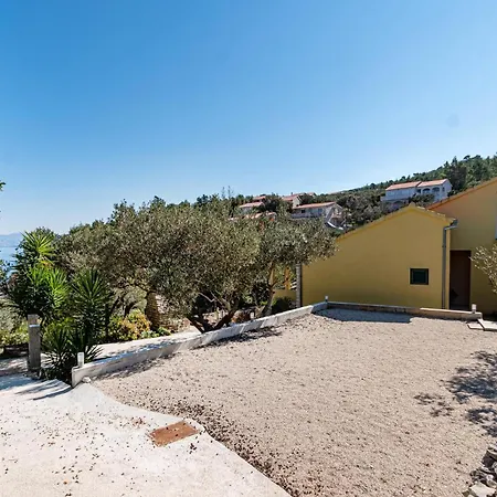 Holiday home Lovely In With House Sea View *